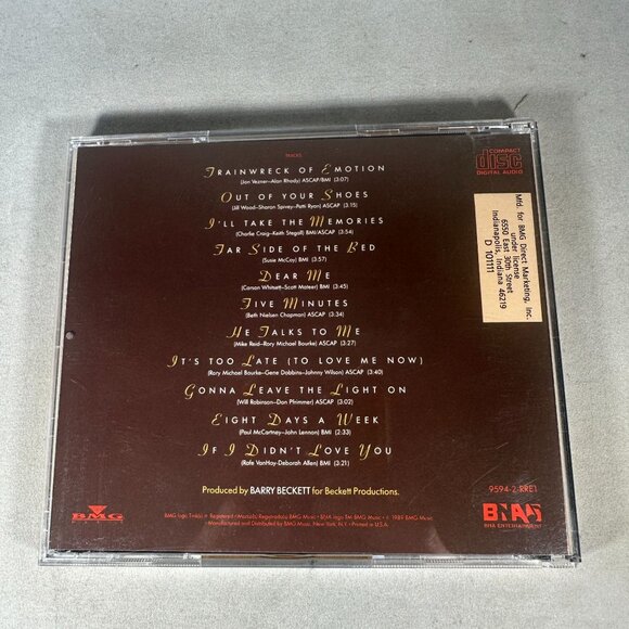 Lorrie Morgan Leave The Light On CD Country Album 1990 BMG BNA Entertainment - Picture 2 of 3